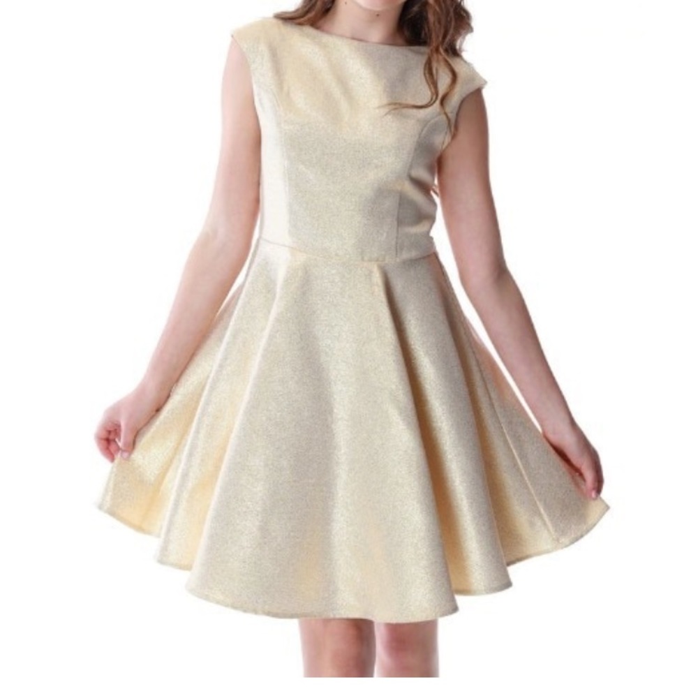 Un Deux Trois Gold, Sparkly cap sleeved dress